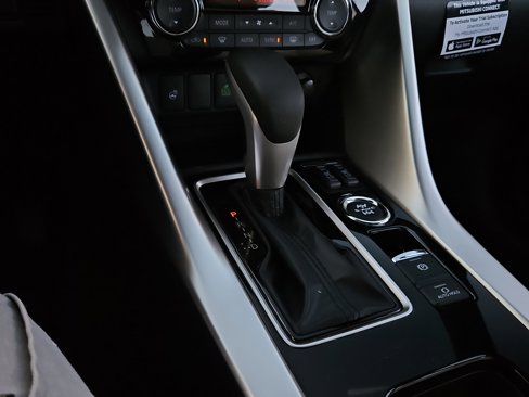 New 2025 Mitsubishi Eclipse Cross SEL image 16