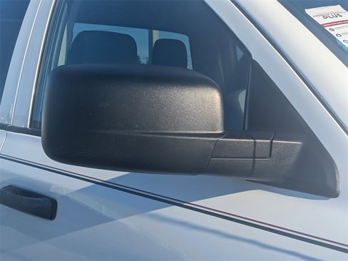 Used 2024 RAM 1500 Classic SLT image 10