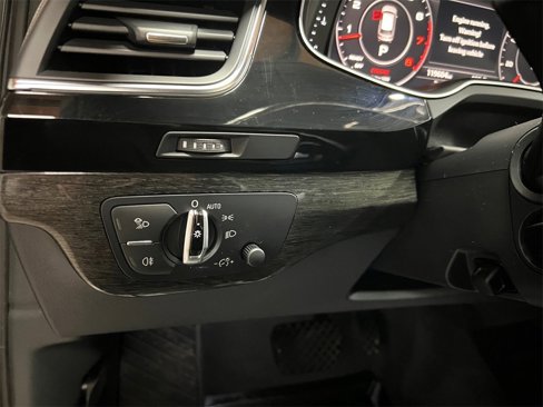 Used 2017 Audi Q7 3.0T Premium Plus w/ Premium Plus Package image 40