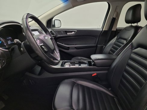 Used 2020 Ford Edge SEL image 17