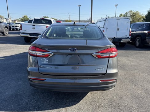 Used 2019 Ford Fusion SE image 5