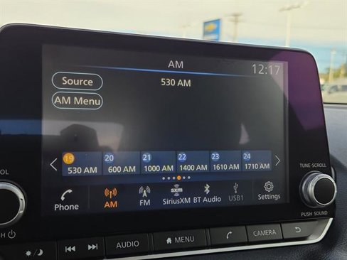 Used 2022 Nissan Sentra SV image 21