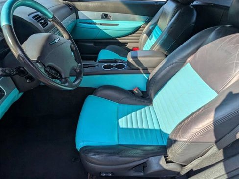 Used 2002 Ford Thunderbird image 16