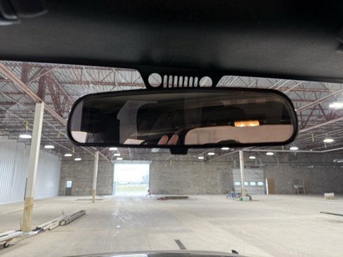 Used 2018 Jeep Wrangler Sport image 22