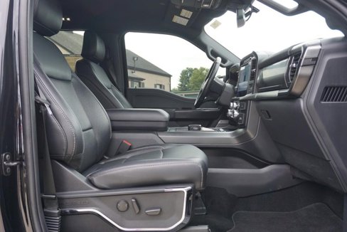 Used 2024 Ford F150 Lariat image 31