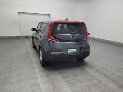 Used 2020 Kia Soul S image 5