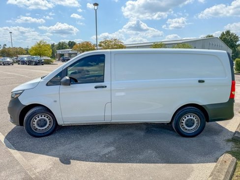 Used 2022 Mercedes-Benz Metris image 6