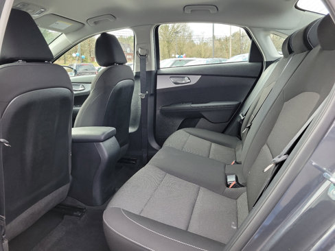 Used 2023 Kia Forte LXS w/ LXS Technology Package image 10