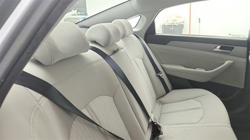 Used 2016 Hyundai Sonata SE image 29