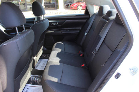 Used 2017 Nissan Altima 2.5 SR w/ Midnight Edition Package image 15