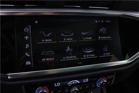 New 2025 Audi Q3 2.0T Premium w/ Convenience Package image 10