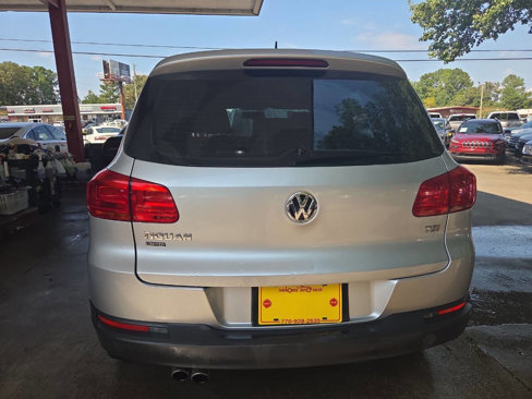 Used 2017 Volkswagen Tiguan Limited image 5