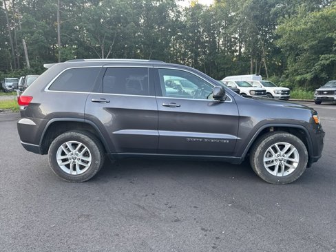 Used 2017 Jeep Grand Cherokee Laredo w/ Quick Order Package 23E image 6