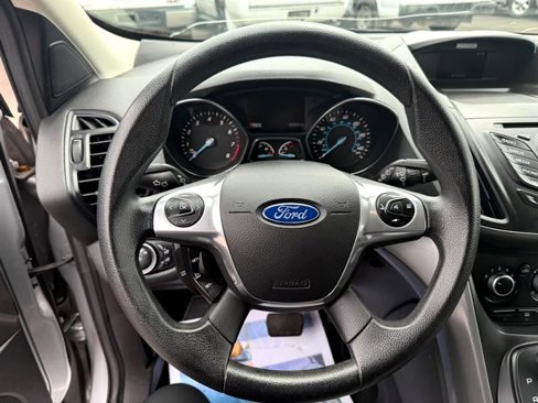 Used 2016 Ford Escape SE image 21