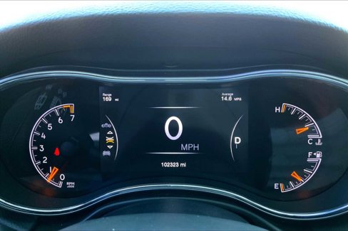 Used 2020 Jeep Grand Cherokee Limited image 23