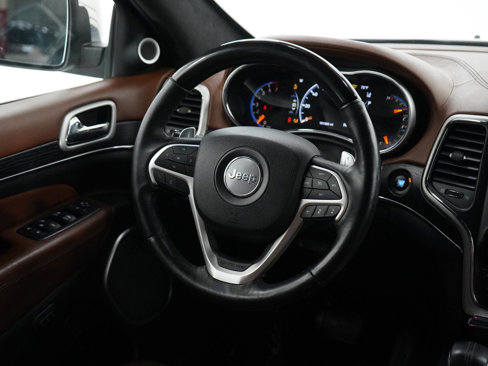 Used 2018 Jeep Grand Cherokee Summit image 13