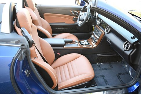 Used 2017 Mercedes-Benz SLC 300 image 43