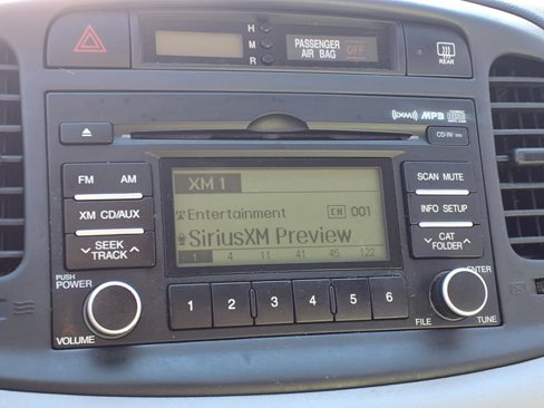 Used 2009 Hyundai Accent GS w/ Popular Equipment Pkg 2 image 7