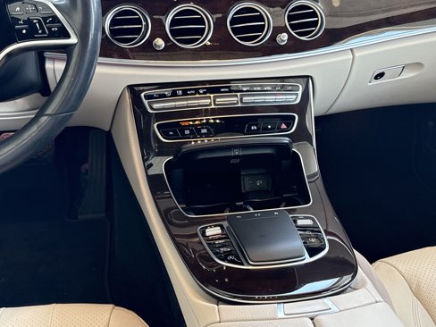 Certified 2021 Mercedes-Benz E 350 Sedan image 22