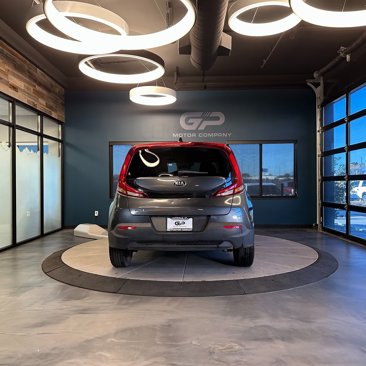 Used 2020 Kia Soul LX image 4