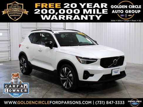 Used 2024 Volvo XC40 B5 Plus w/ Climate Package image 1
