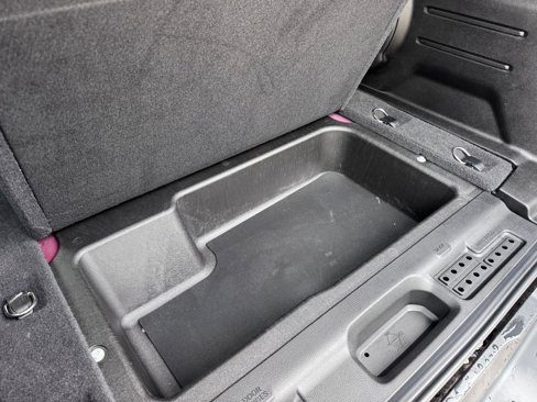 Used 2021 Jeep Wrangler Unlimited Sahara image 9