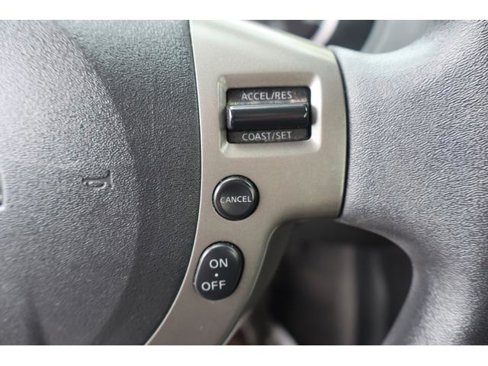 Used 2012 Nissan Sentra 2.0 SR image 11