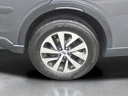 Certified 2022 Subaru Outback Premium image 3