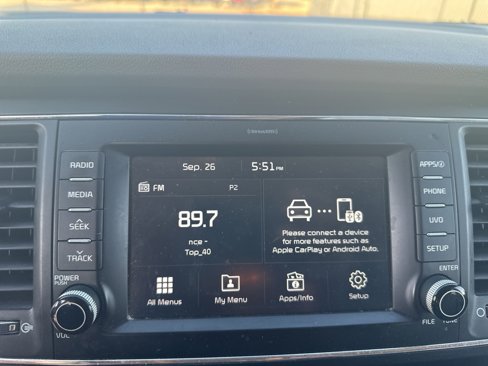 Used 2017 Kia Sedona LX w/ LX Essentials Premium Package image 12