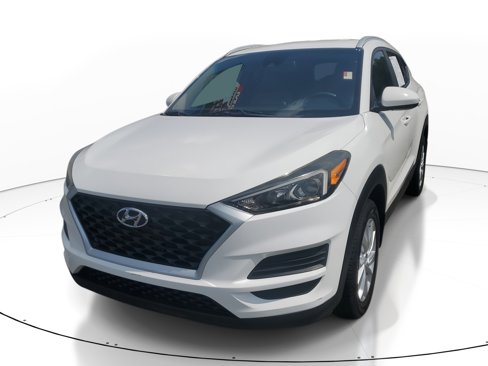 Used 2020 Hyundai Tucson Value w/ Winter Weather Package image 3