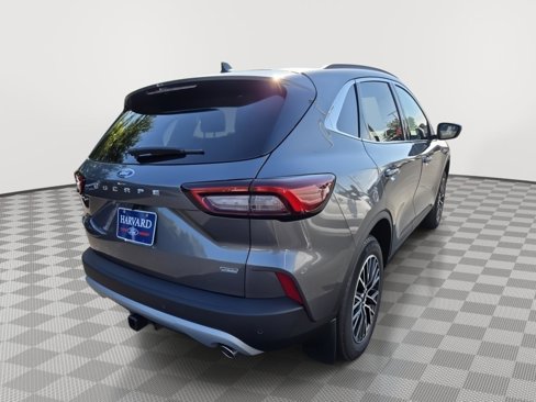 New 2025 Ford Escape SE image 3