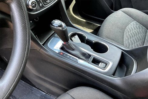 Certified 2020 Chevrolet Equinox LT image 17