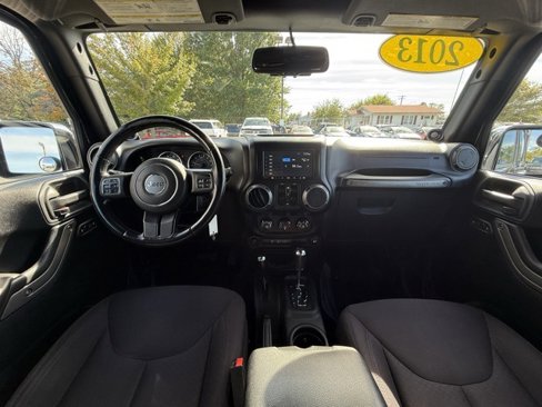 Used 2013 Jeep Wrangler Unlimited Sport image 20
