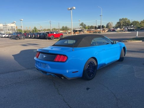 Used 2017 Ford Mustang Premium image 5
