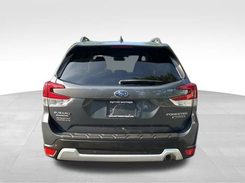Used 2020 Subaru Forester Touring image 7