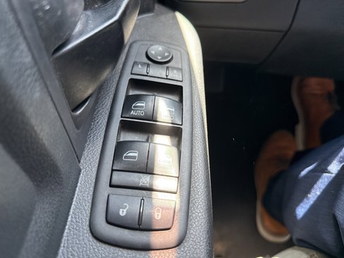 Used 2018 RAM 1500 Express w/ Express Value Package image 23