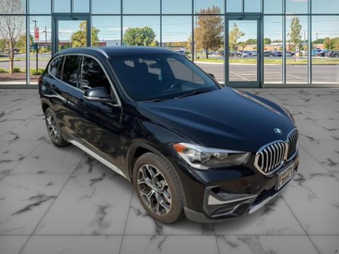 Used 2021 BMW X1 xDrive28i image 3