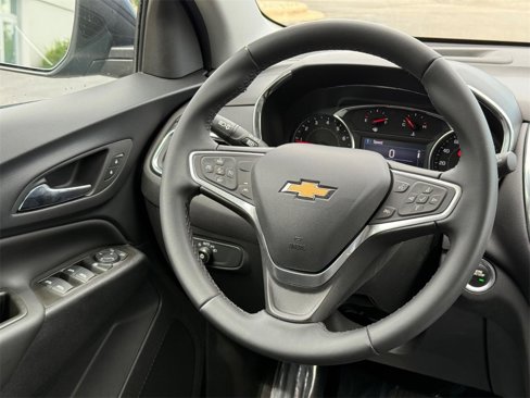 Used 2023 Chevrolet Equinox LT image 14