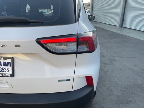 Used 2020 Ford Escape S image 10