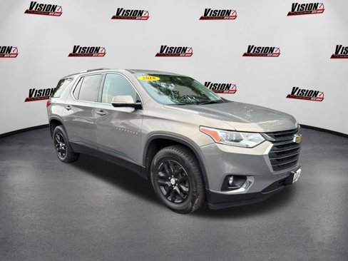 Used 2018 Chevrolet Traverse LT image 3