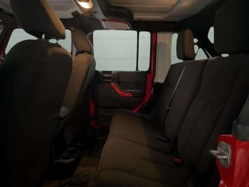 Used 2016 Jeep Wrangler Unlimited Sport image 18