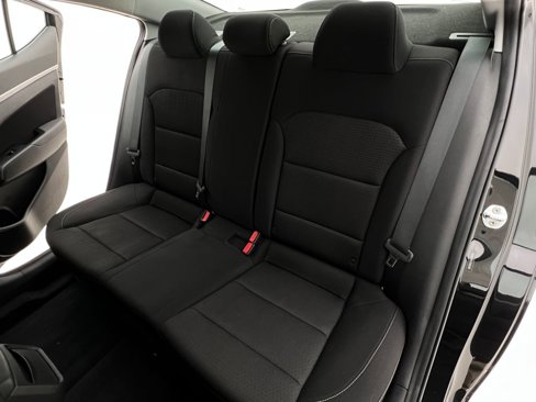 Used 2018 Hyundai Elantra SEL image 19
