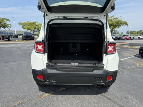 Used 2021 Jeep Renegade Limited image 8