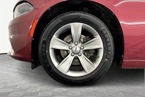 Used 2018 Dodge Charger SXT Plus image 9