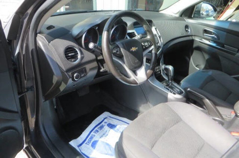 Used 2014 Chevrolet Cruze LT image 12