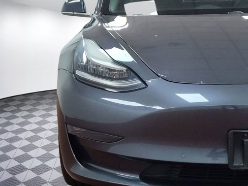 Used 2019 Tesla Model 3 Long Range image 10