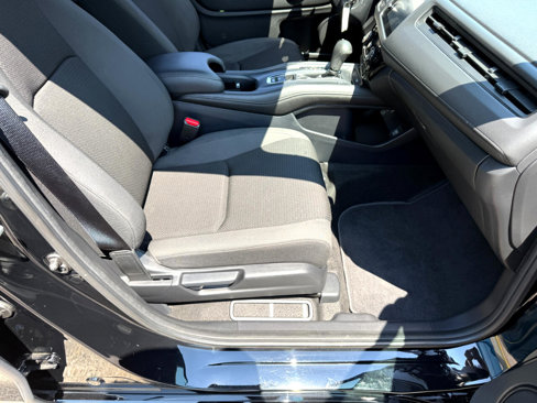 Used 2019 Honda HR-V Sport image 17