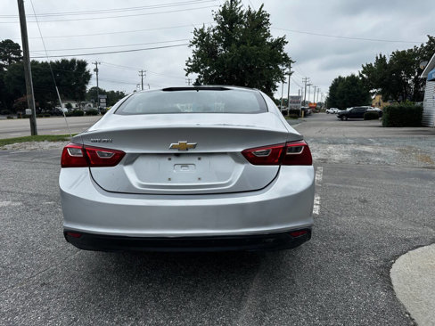 Used 2017 Chevrolet Malibu LS image 5