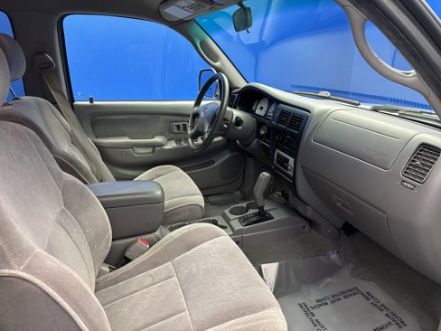 Used 2002 Toyota Tacoma PreRunner image 18