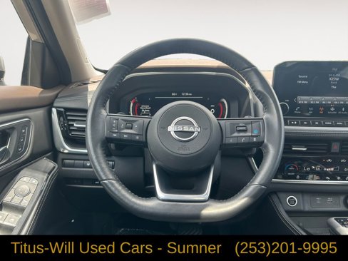 Used 2023 Nissan Rogue Platinum image 14